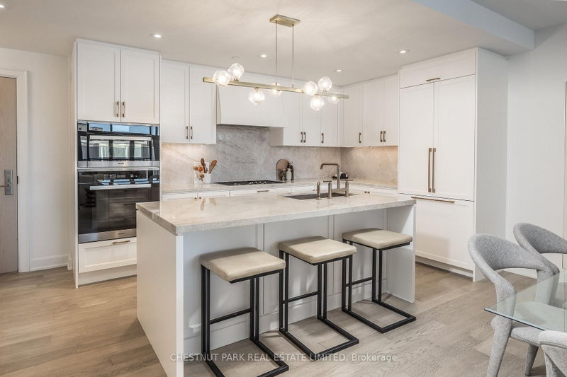 408 - 1 Strathgowan Avenue