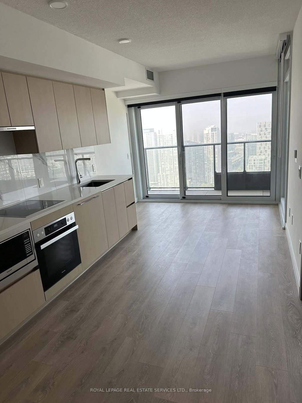 4615 B - 3 Concord Cityplace Way 2