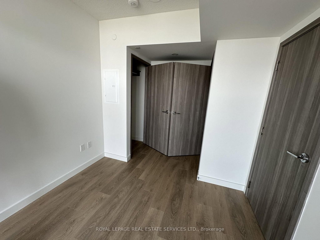 4615 B - 3 Concord Cityplace Way 4