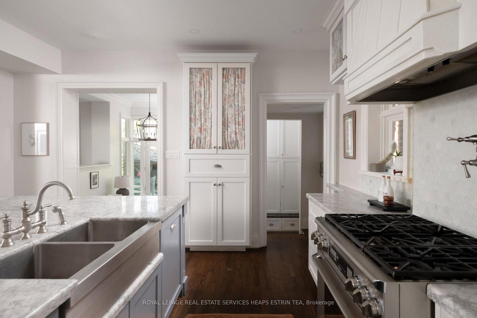 43 Maple Avenue • Toronto, ON photo 12