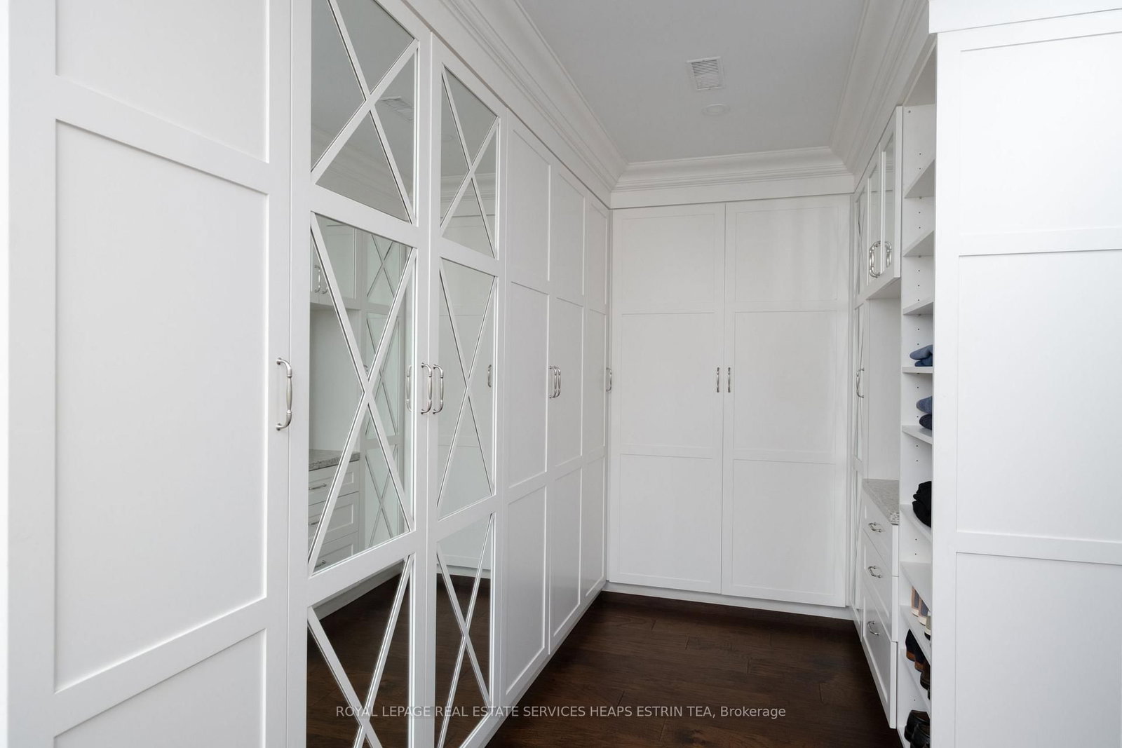 43 Maple Avenue • Toronto, ON photo 35