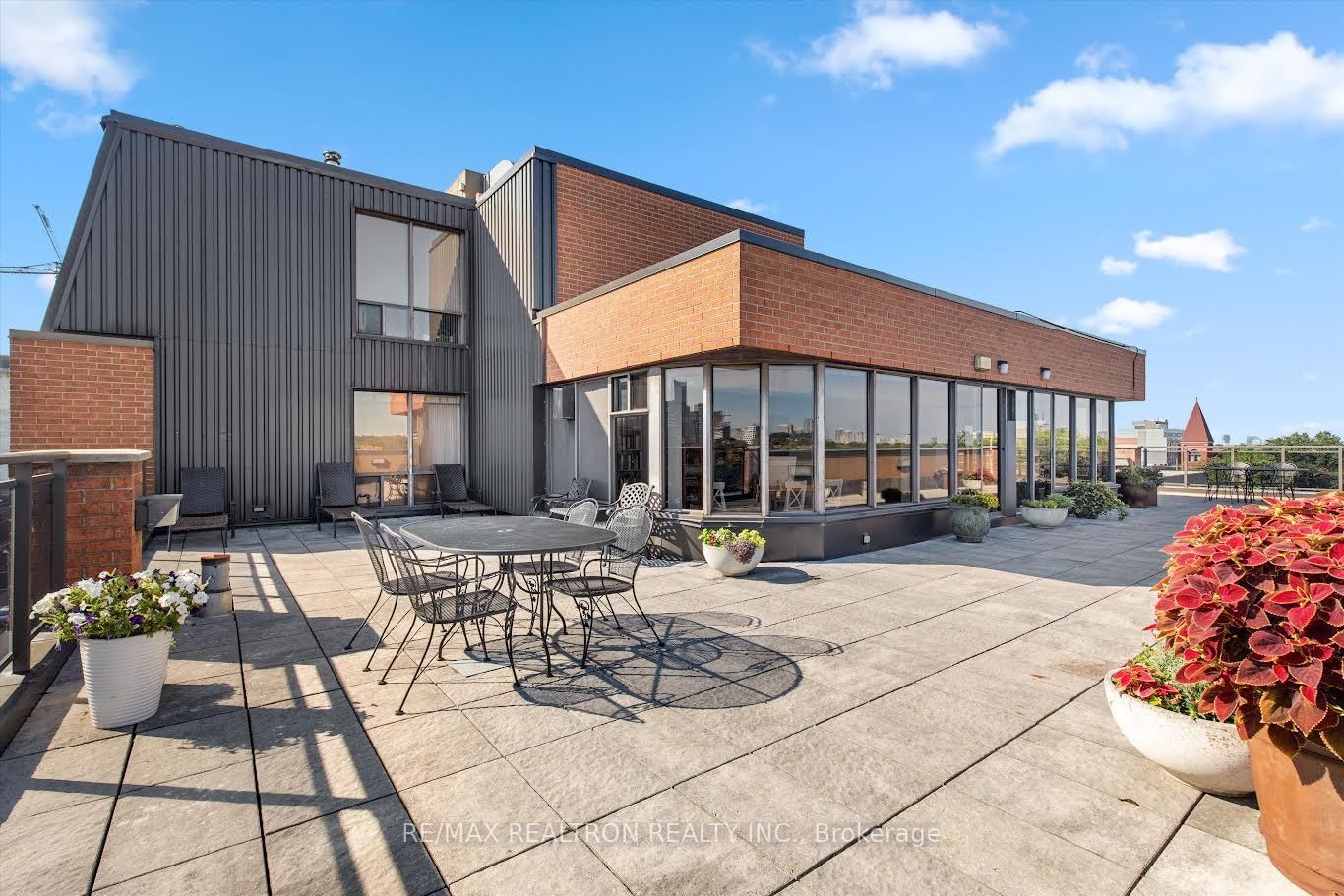 456 College Street • #512 • Toronto, ON photo 12