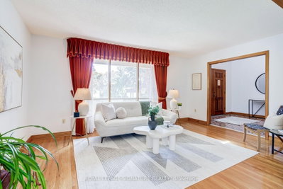 18 Parravano Court, Toronto, ON, photo 4
