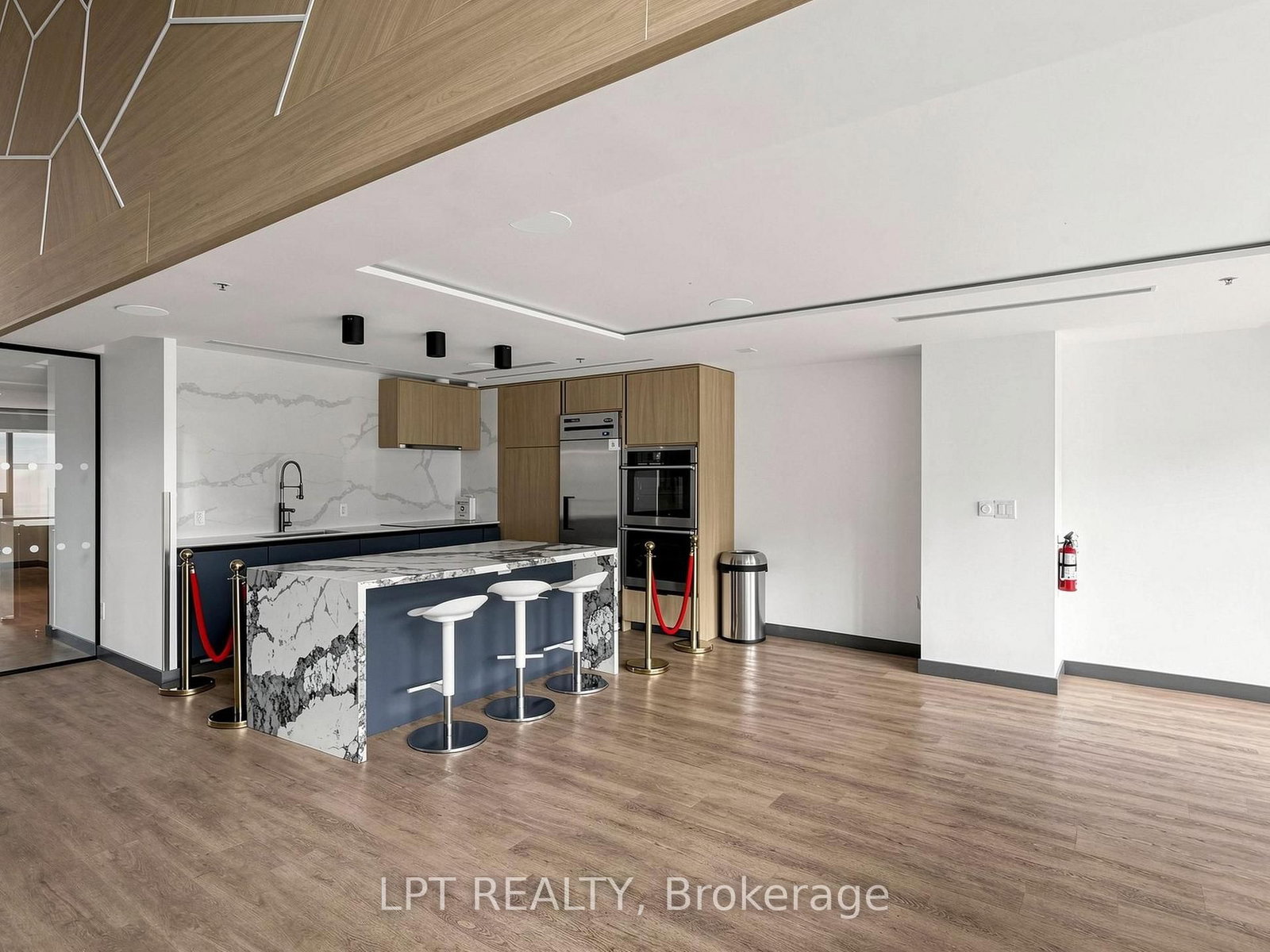 285 Mutual Street • #1108 • Toronto, ON photo 39