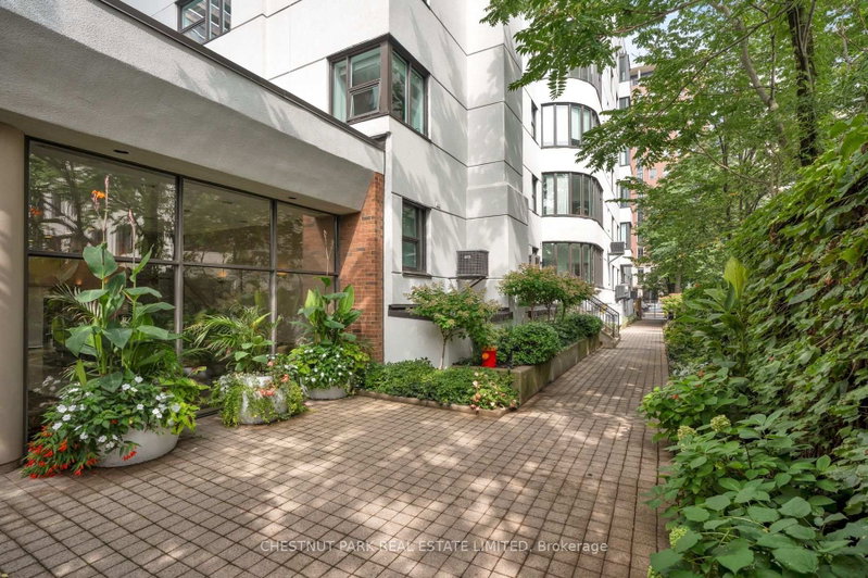 PH3 - 47 St Clair Avenue W