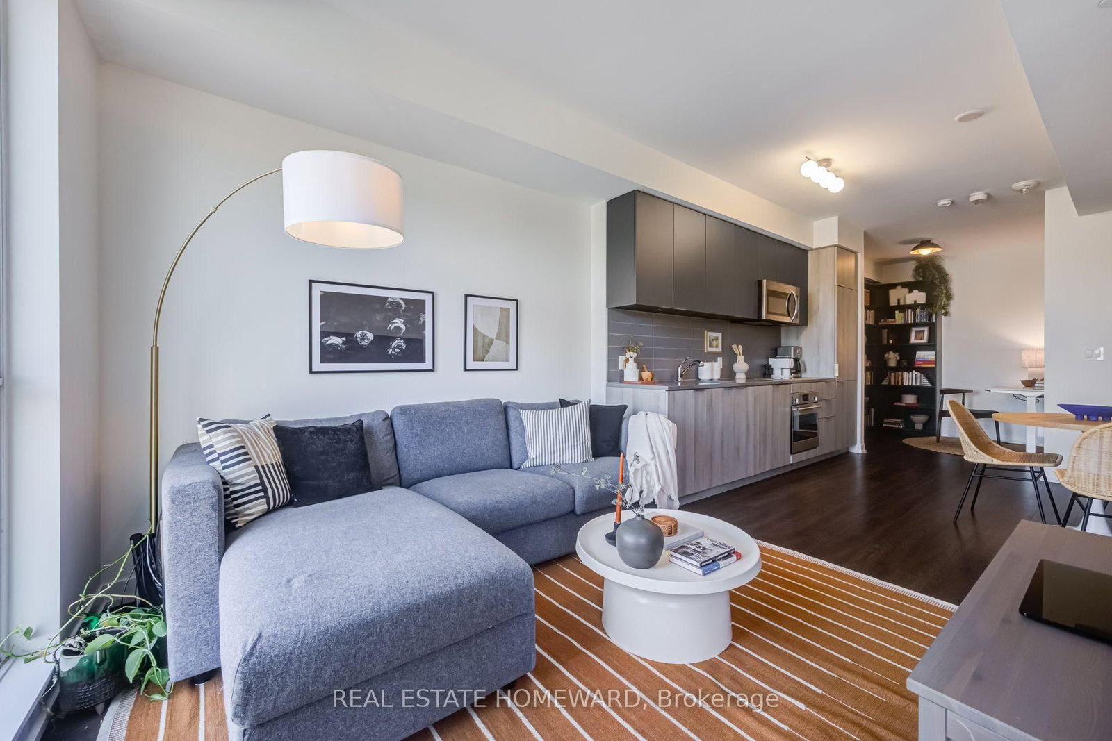223 St Clair Avenue W • #309 • Toronto, ON photo 9