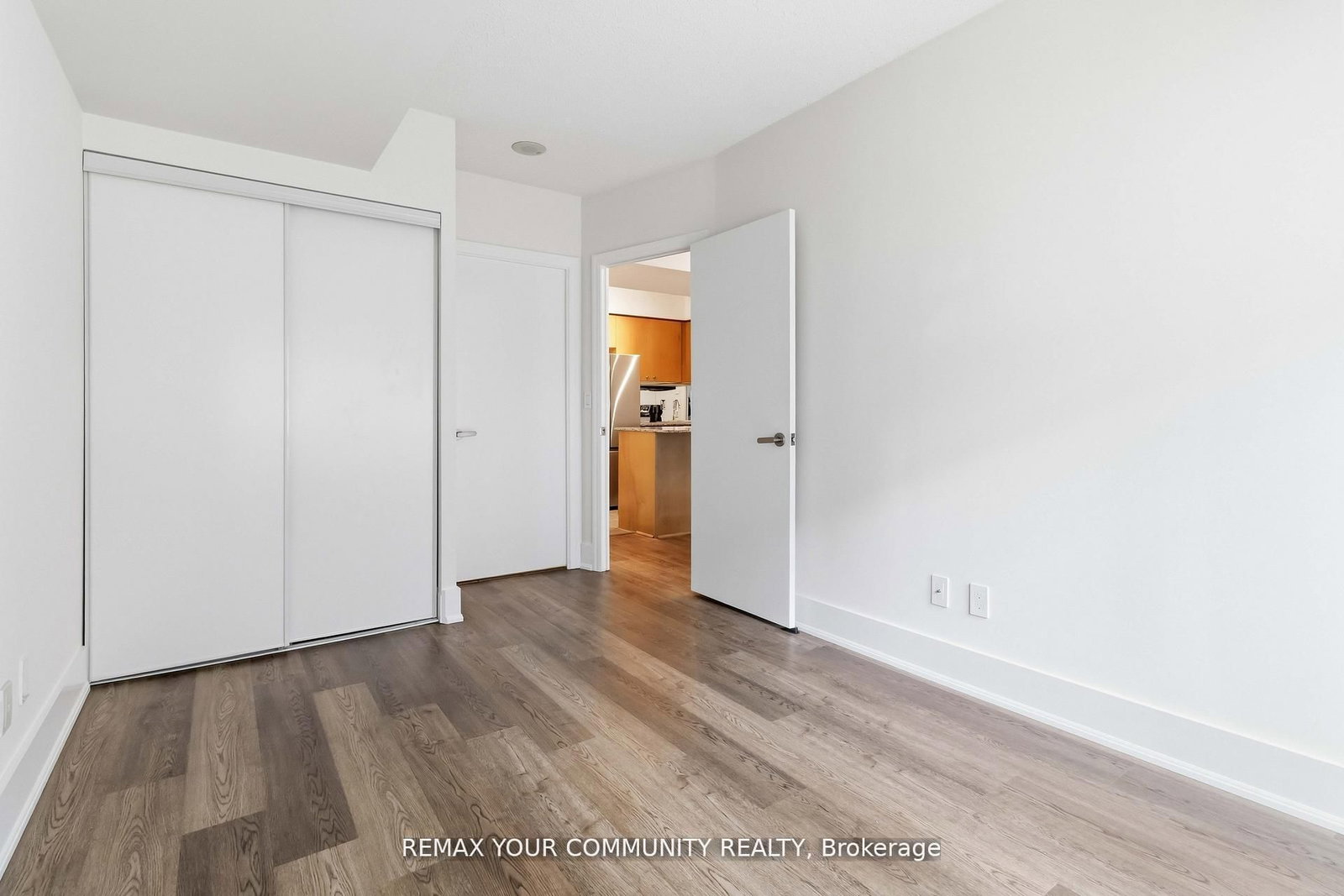 8 Scollard Street • #606 • Toronto, ON photo 20