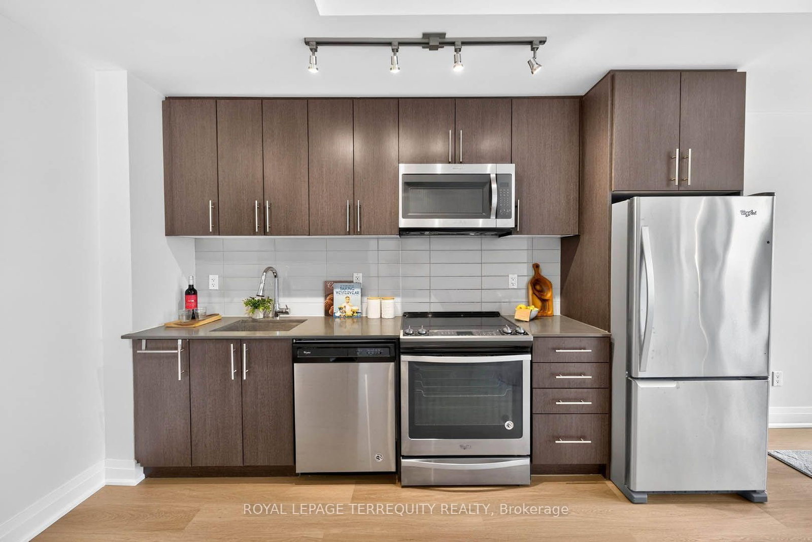 780 Sheppard Avenue E • #16 • Toronto, ON photo 16
