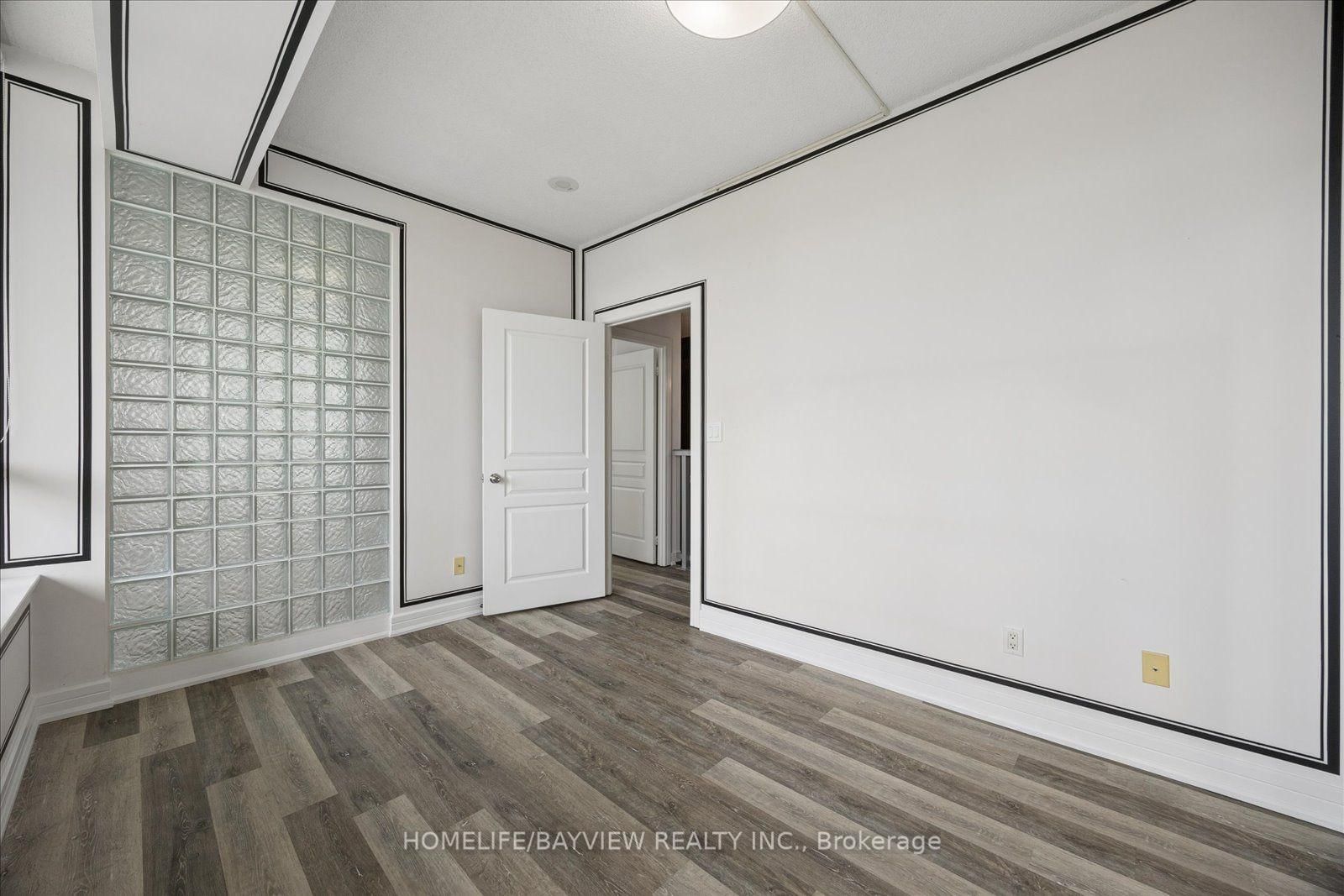 1 Avondale Avenue • #508 • Toronto, ON photo 22