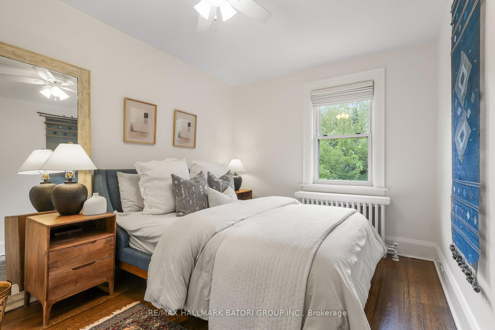166 Old Orchard Grove • Toronto, ON photo 13