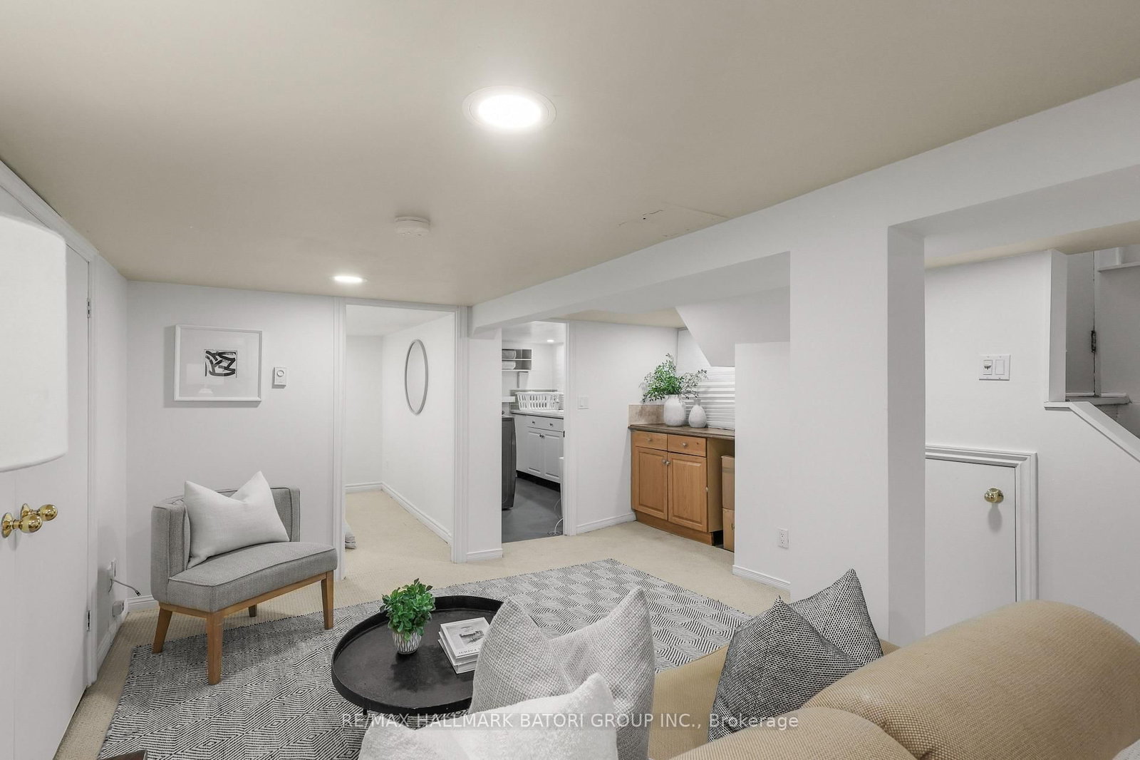 166 Old Orchard Grove • Toronto, ON photo 25