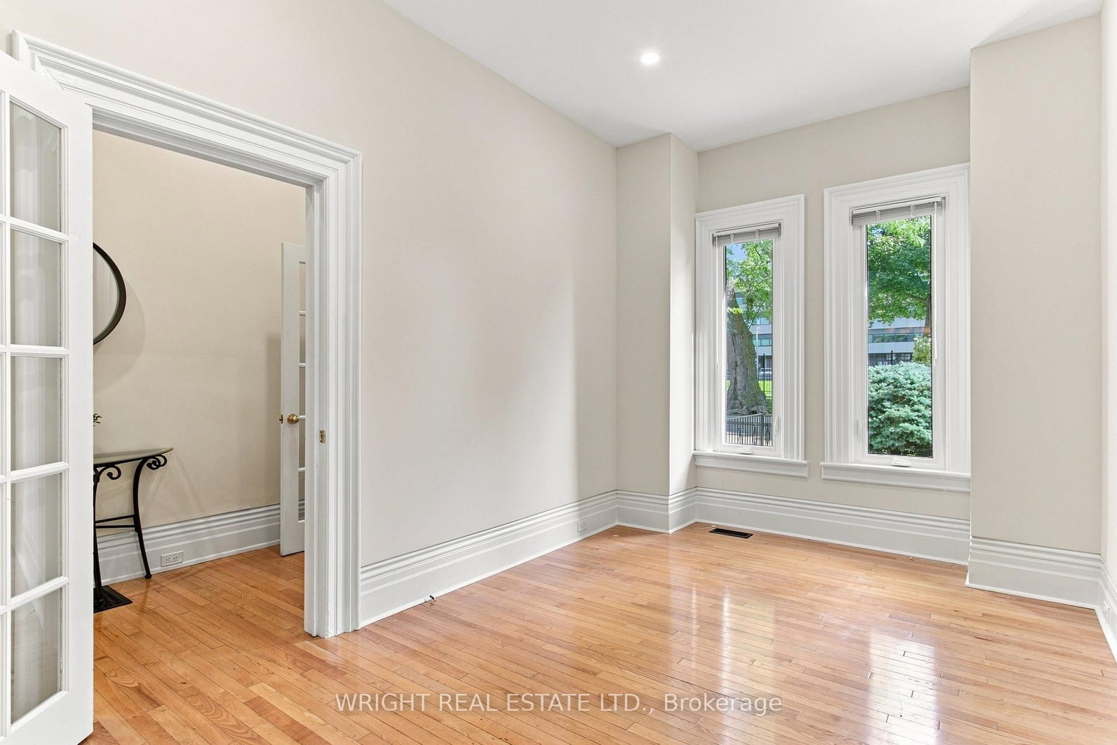 Townhouse for sale at 276 Robert Street, Toronto, Ontario, M5S 2K8 - University - MLS: C13754752