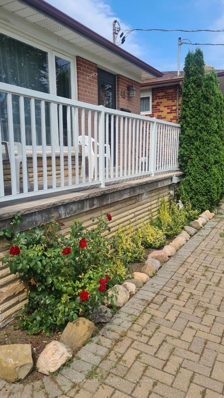 48 Green Bush Road, Toronto 2