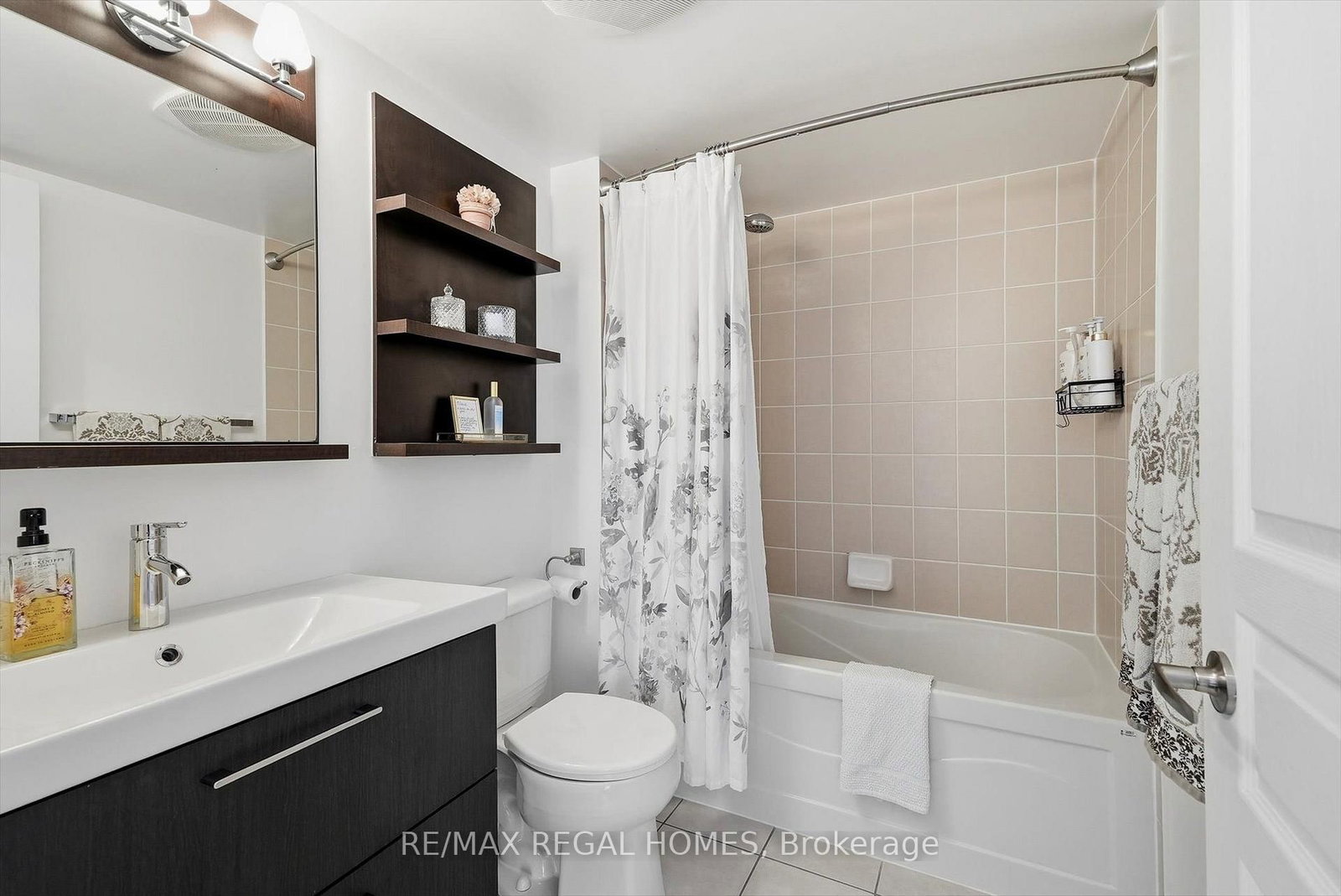 80 Western Battery Road • #2304 • Toronto, ON photo 20