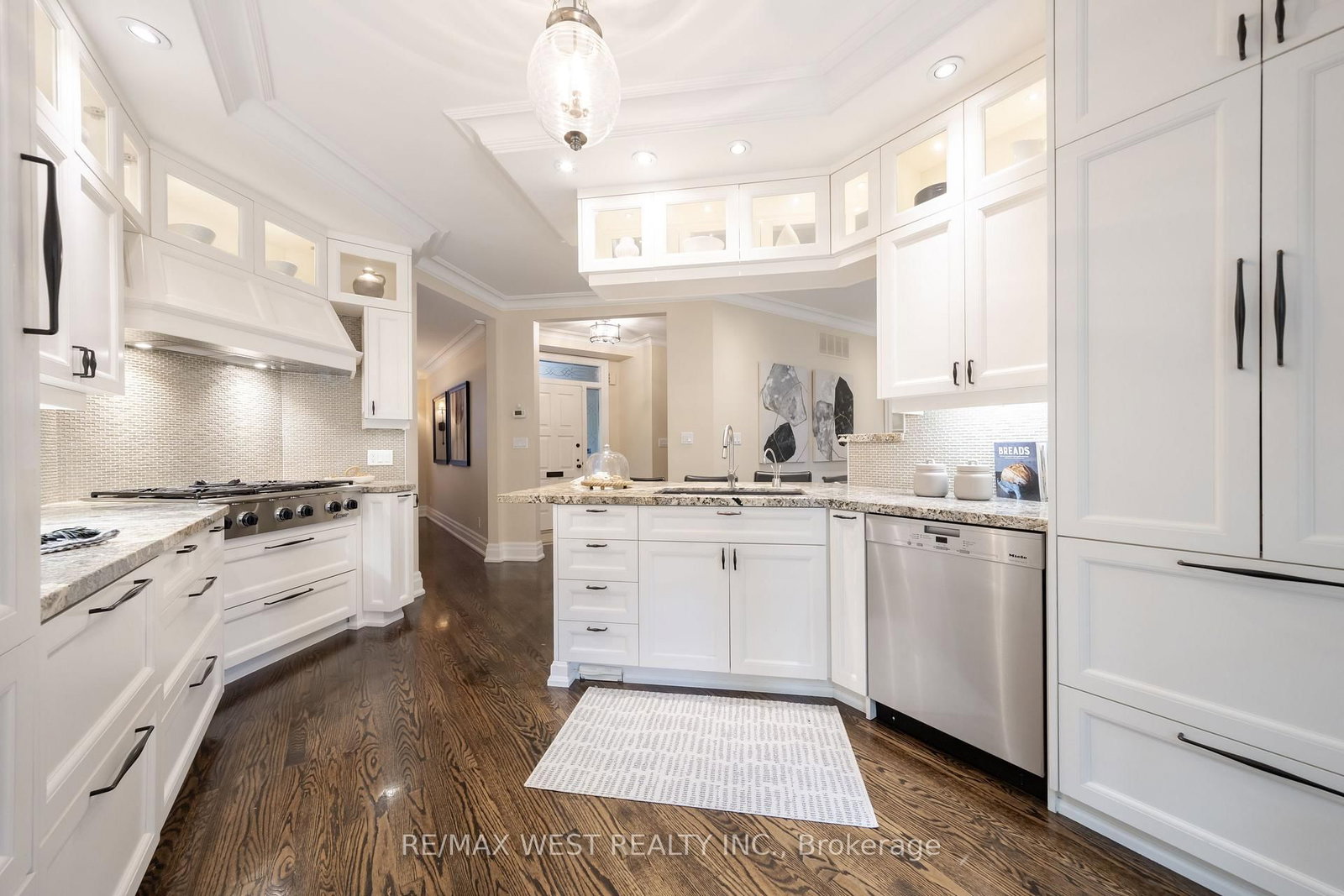 3 Castle Frank Road • Toronto, ON photo 15