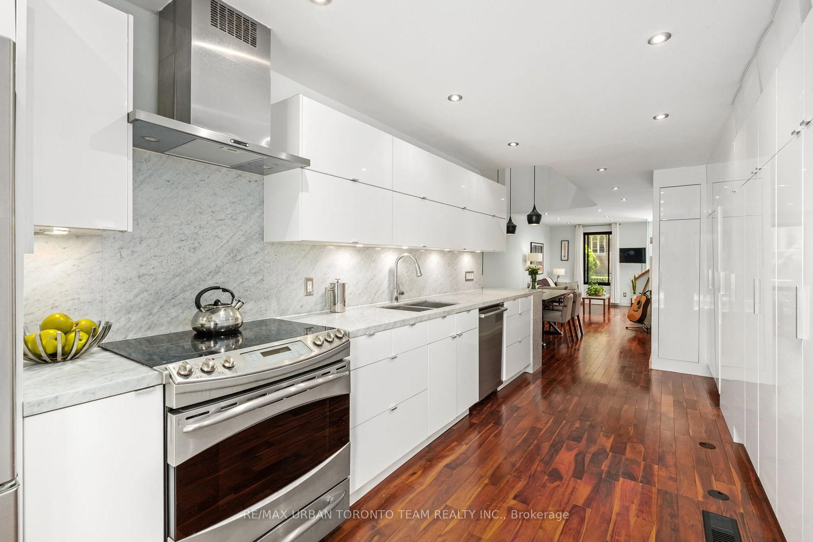 119 Trinity Street • Toronto, ON photo 12