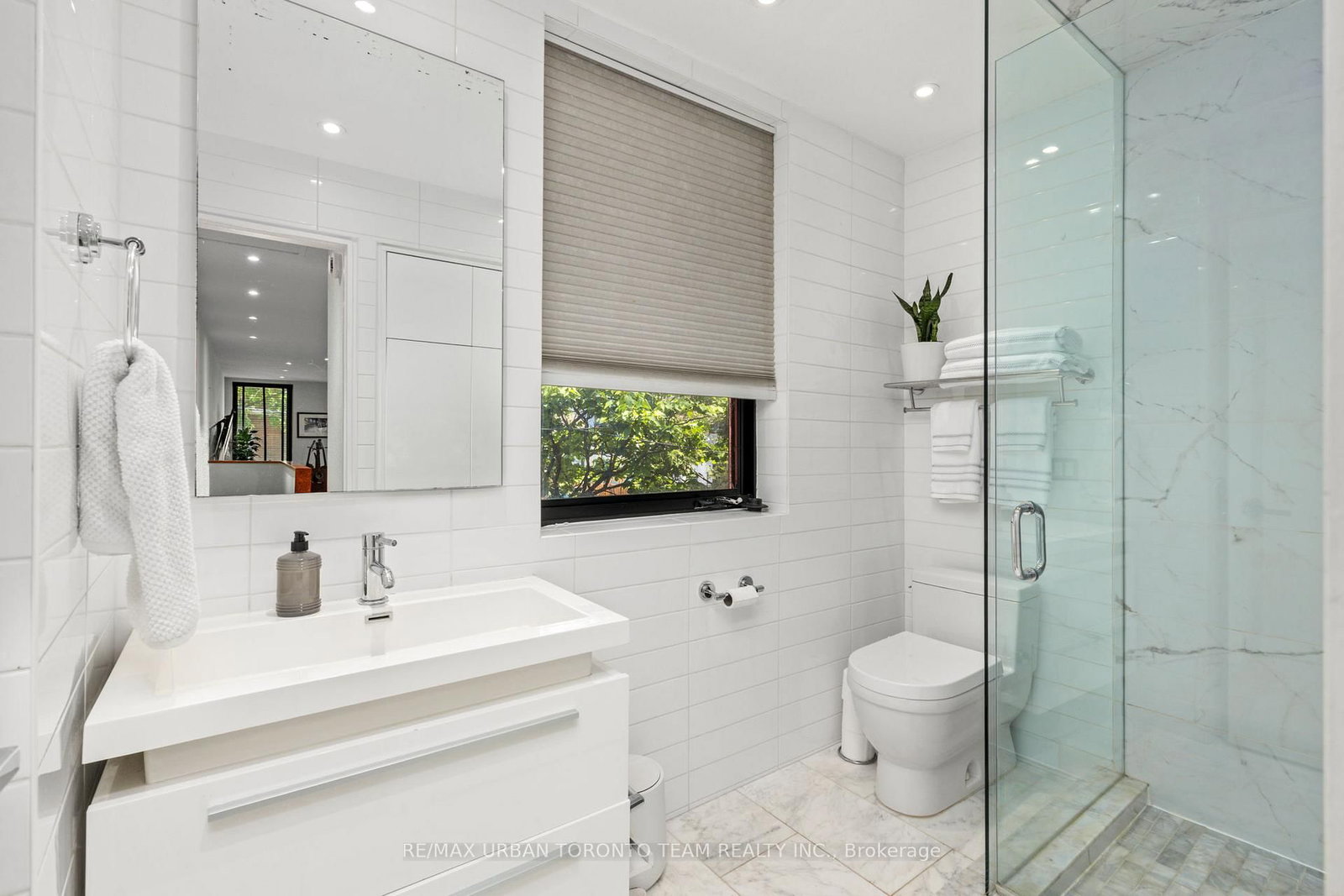 119 Trinity Street • Toronto, ON photo 15
