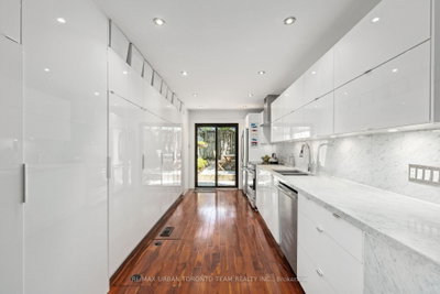 119 Trinity Street • Toronto, ON photo 9