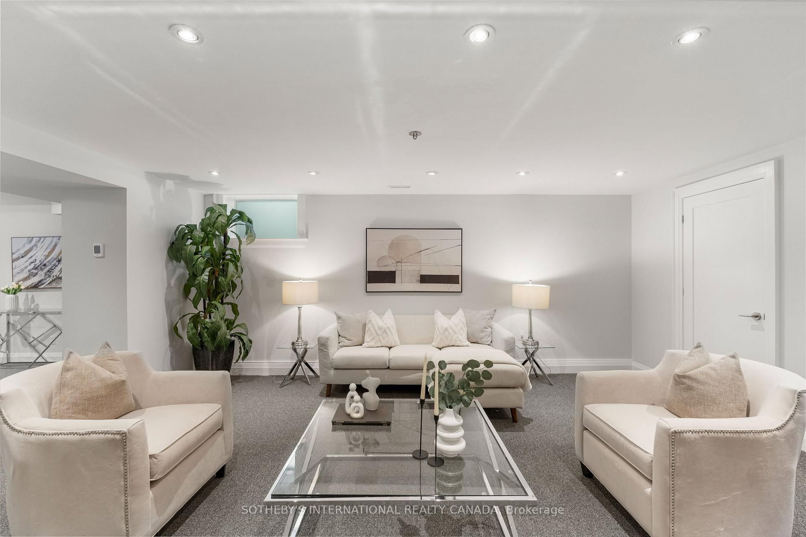 35 Belgrave Avenue • Toronto, ON photo 36