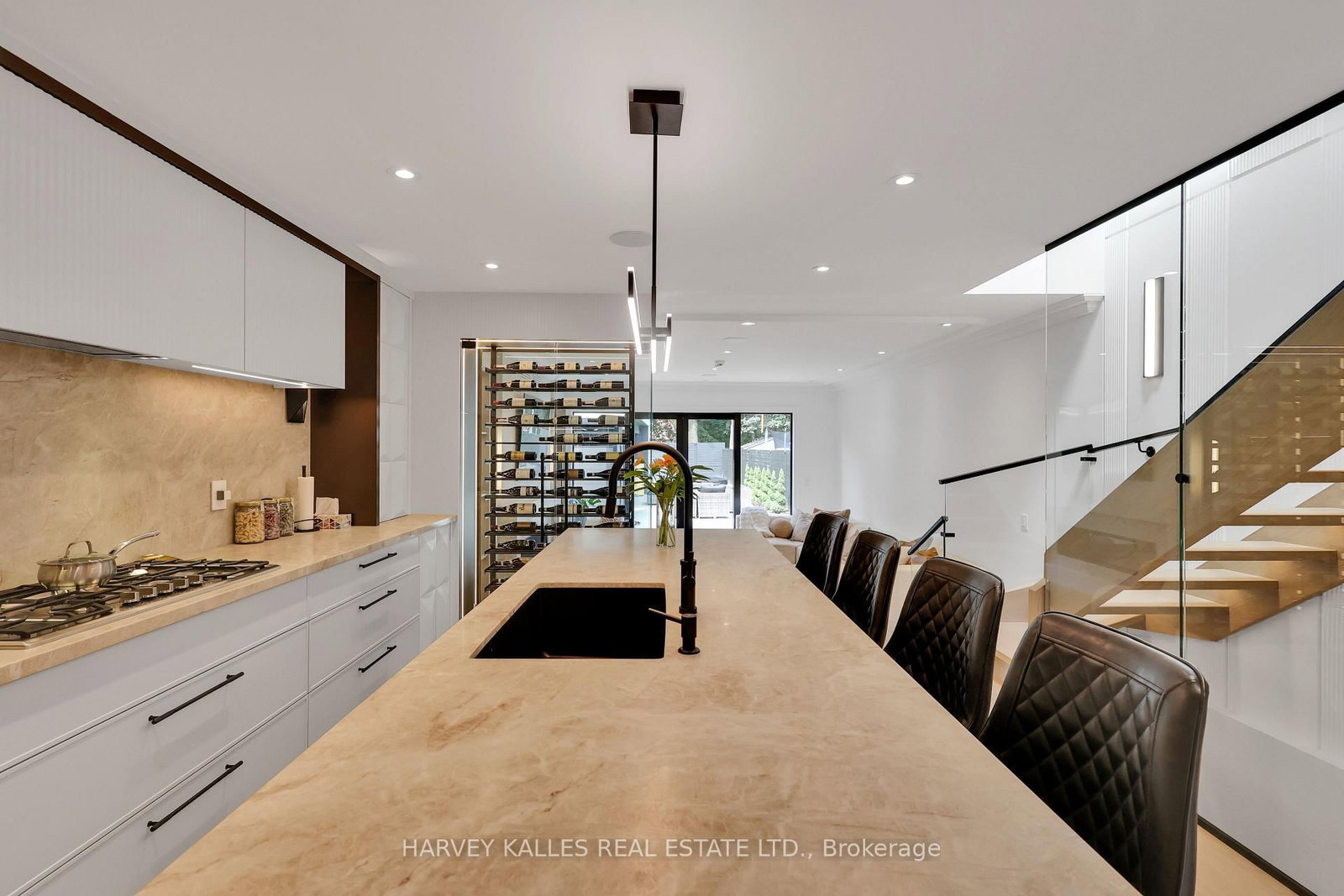 238 Melrose Avenue • Toronto, ON photo 10