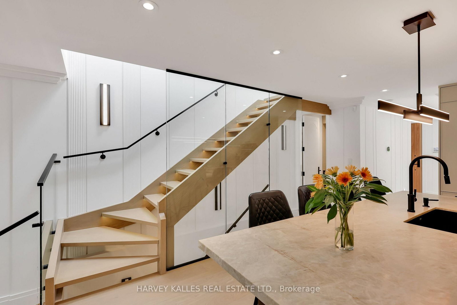 238 Melrose Avenue • Toronto, ON photo 20