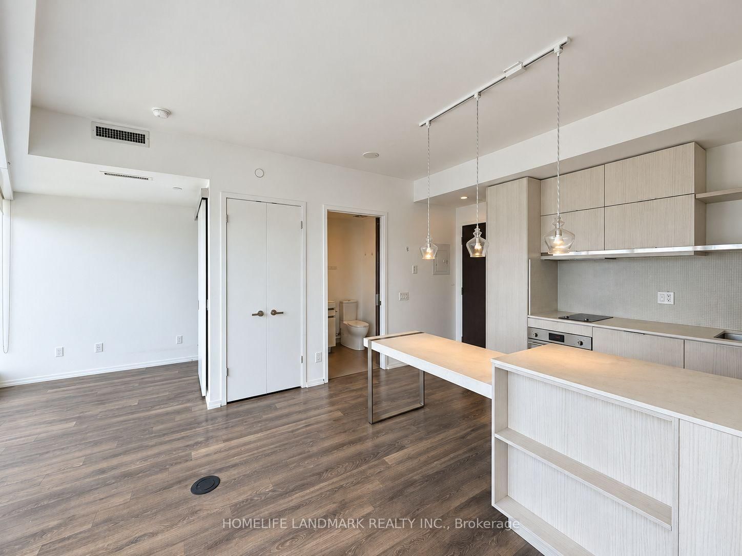 197 Yonge Street • #4213 • Toronto, ON photo 10