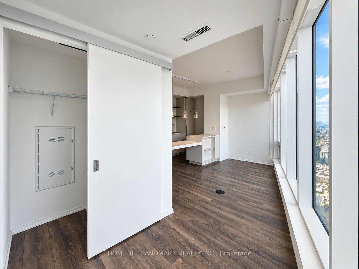 197 Yonge Street • #4213 • Toronto, ON photo 12