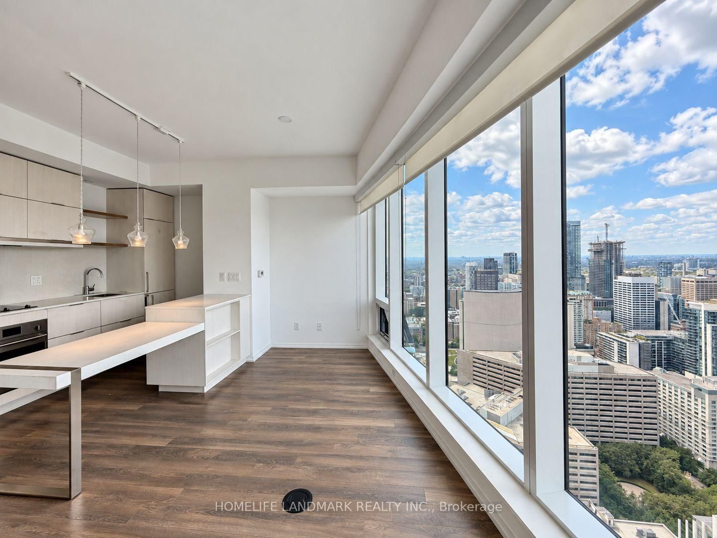 197 Yonge Street • #4213 • Toronto, ON photo 13