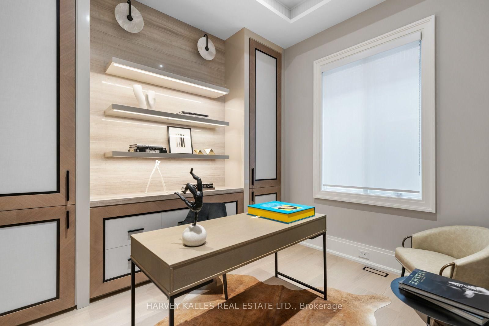 117 Yonge Boulevard • Toronto, ON photo 20