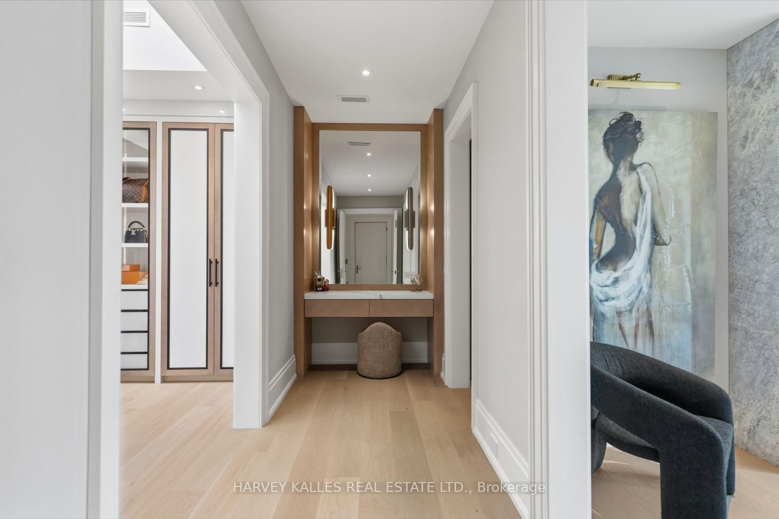 117 Yonge Boulevard • Toronto, ON photo 26