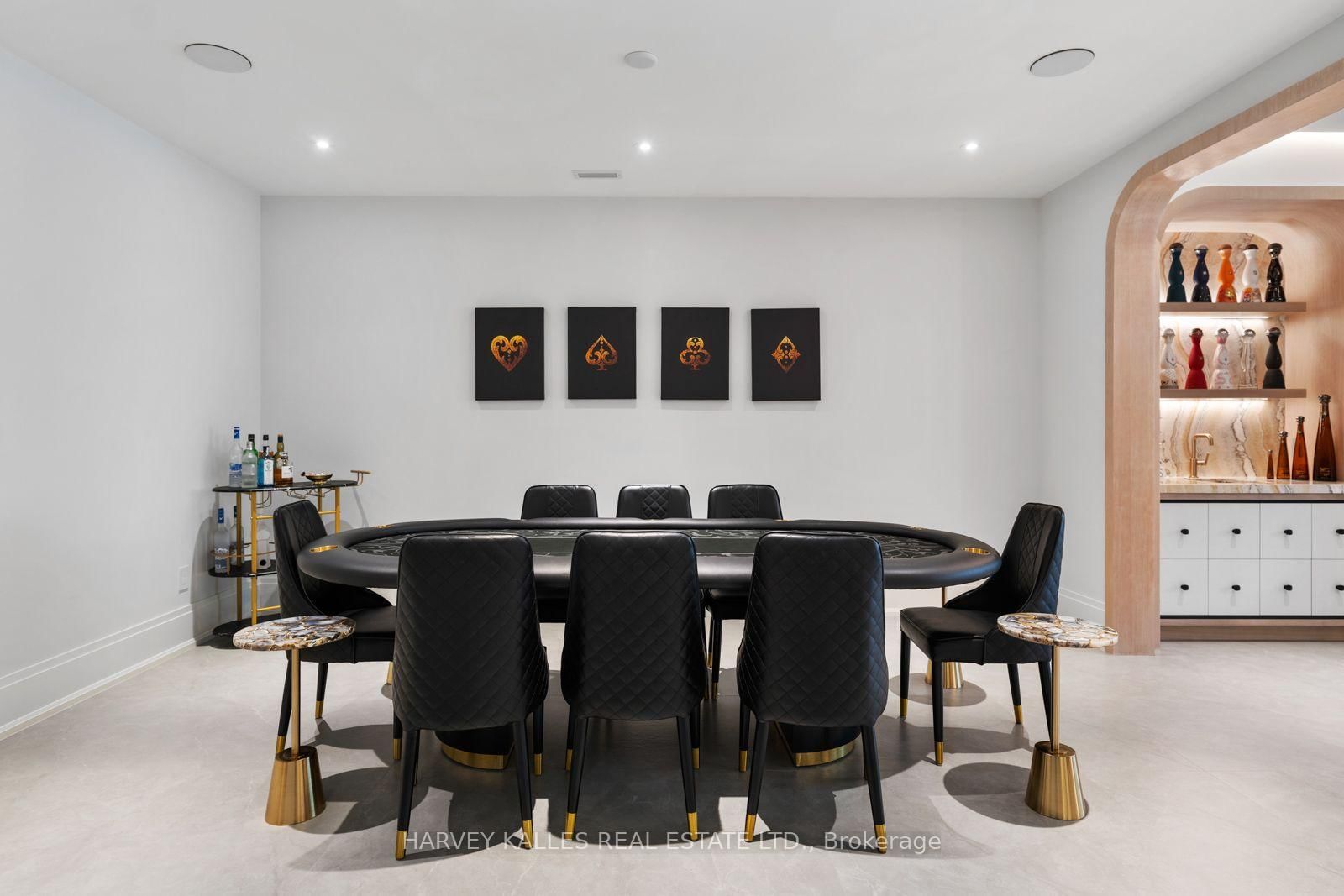 117 Yonge Boulevard • Toronto, ON photo 42