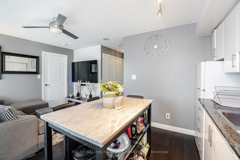 335 - 2035 Sheppard Avenue E