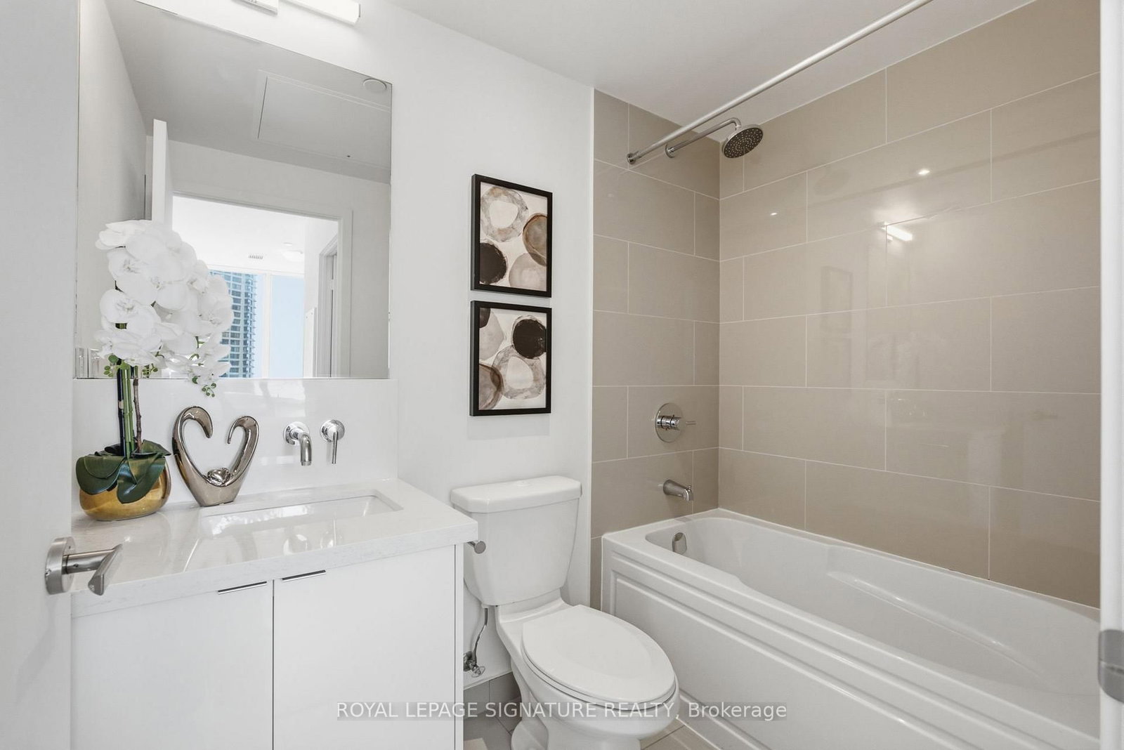 88 Harbour Street • #1710 • Toronto, ON photo 25