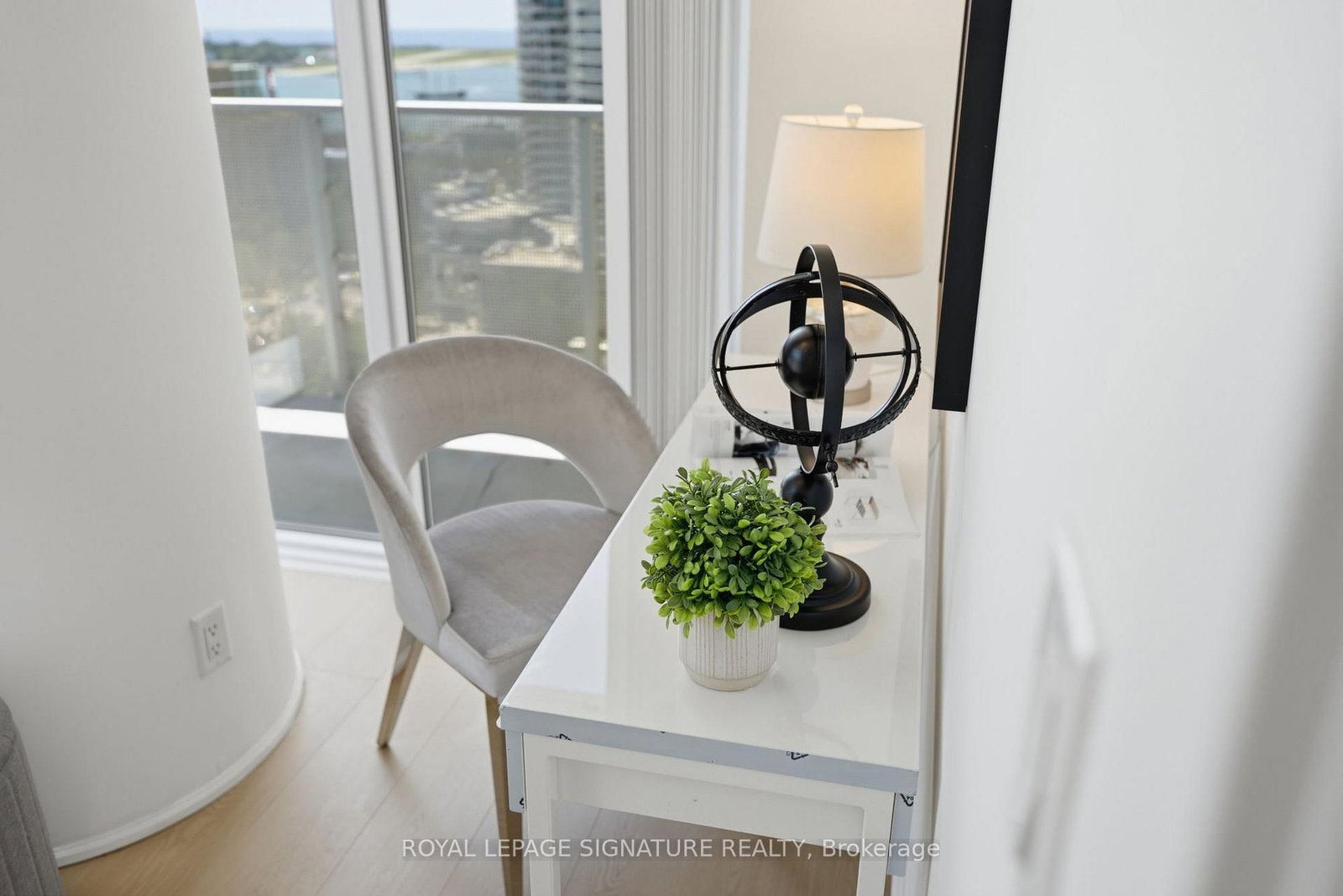 88 Harbour Street • #1710 • Toronto, ON photo 28