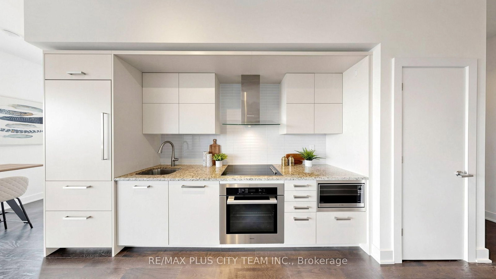 3018 Yonge Street • #Uph07 • Toronto, ON photo 13