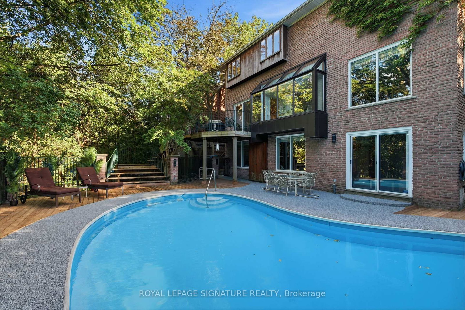 20 Wellesbourne Crescent • Toronto, ON photo 48