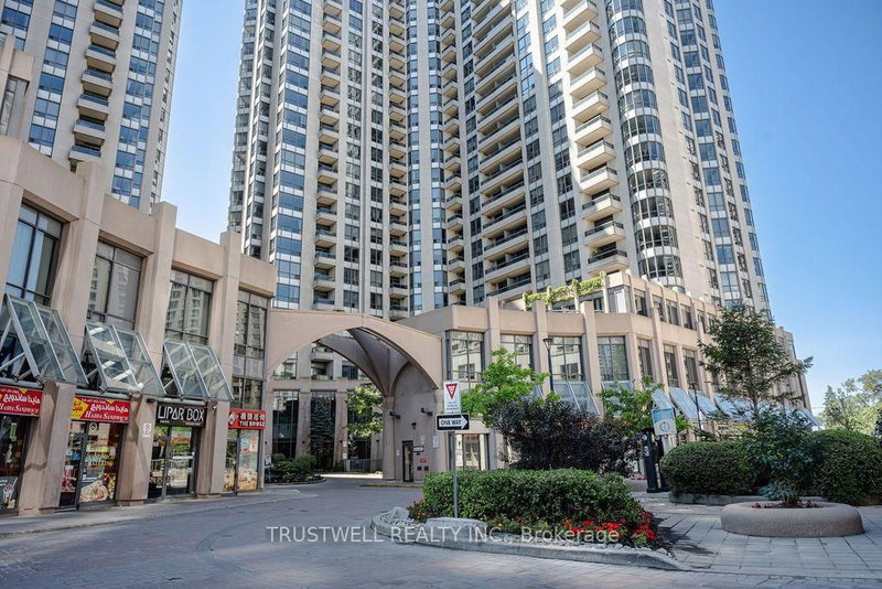 708 - 5 Northtown Way