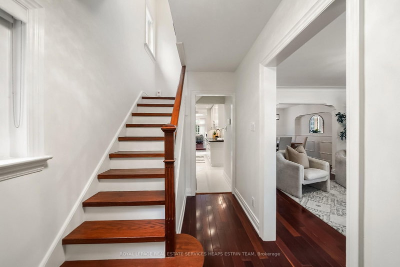 15 Mcrae Drive