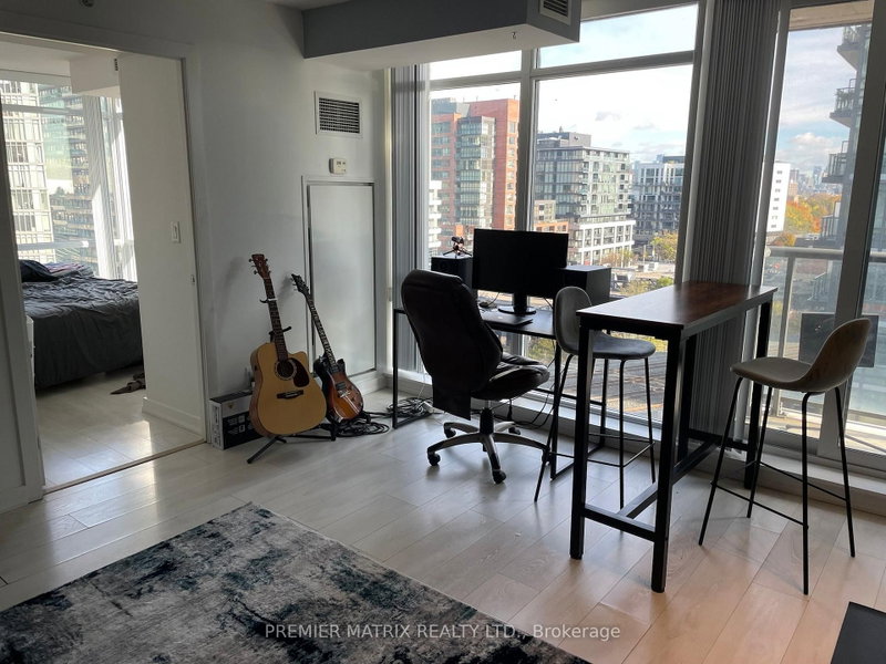 803 - 20 Joe Shuster Way