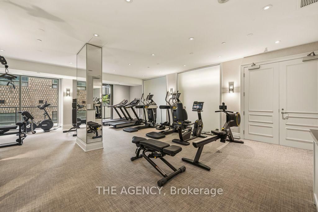 80 Yorkville Avenue • #902 • Toronto, ON photo 37