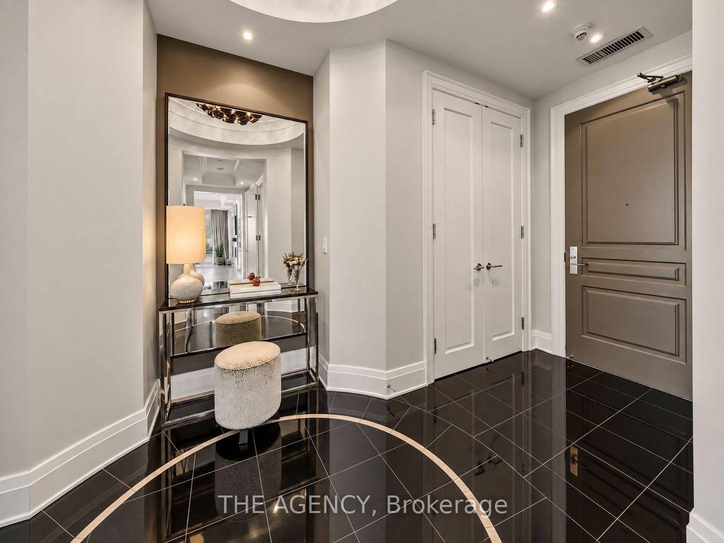 80 Yorkville Avenue • #902 • Toronto, ON photo 4