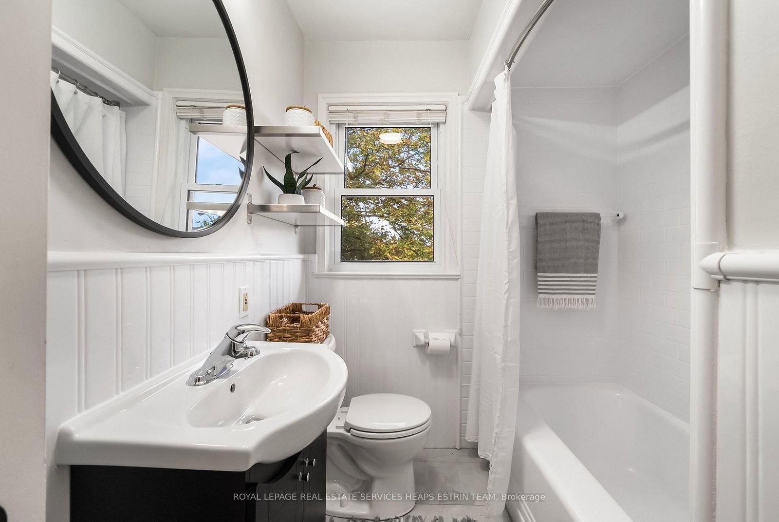 253 Donlea Drive • Toronto, ON photo 26