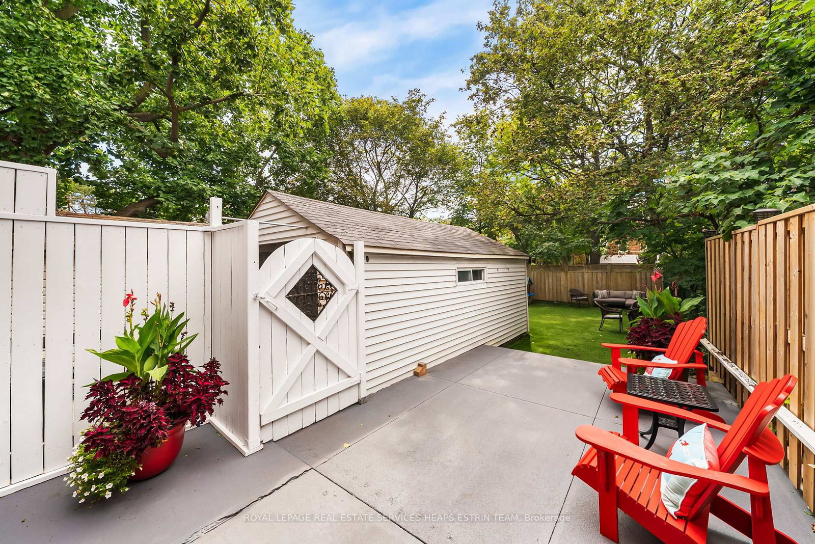 253 Donlea Drive • Toronto, ON photo 35