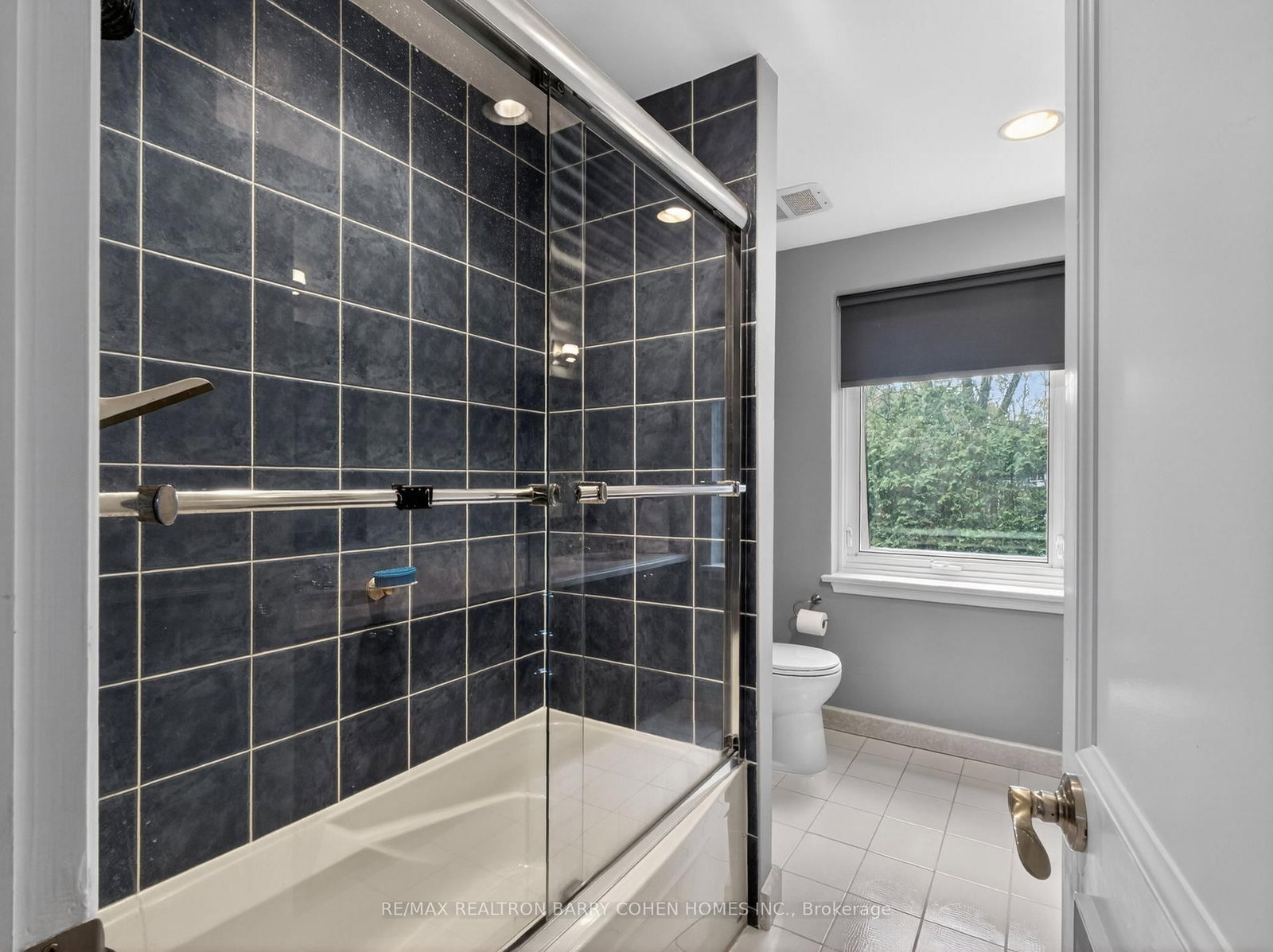 19 Saintfield Avenue • Toronto, ON photo 19