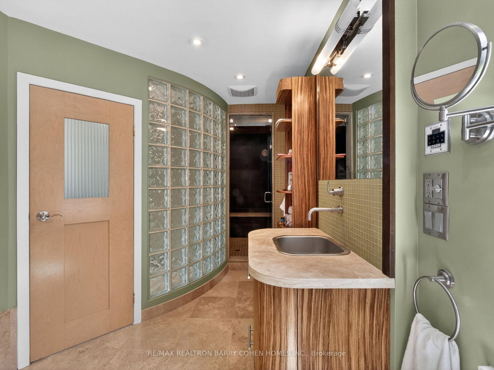 19 Saintfield Avenue • Toronto, ON photo 20