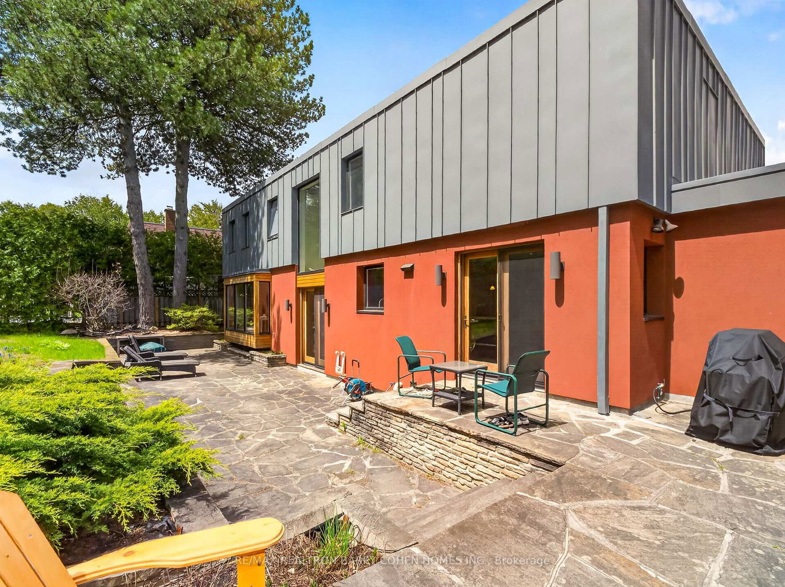 19 Saintfield Avenue • Toronto, ON photo 30