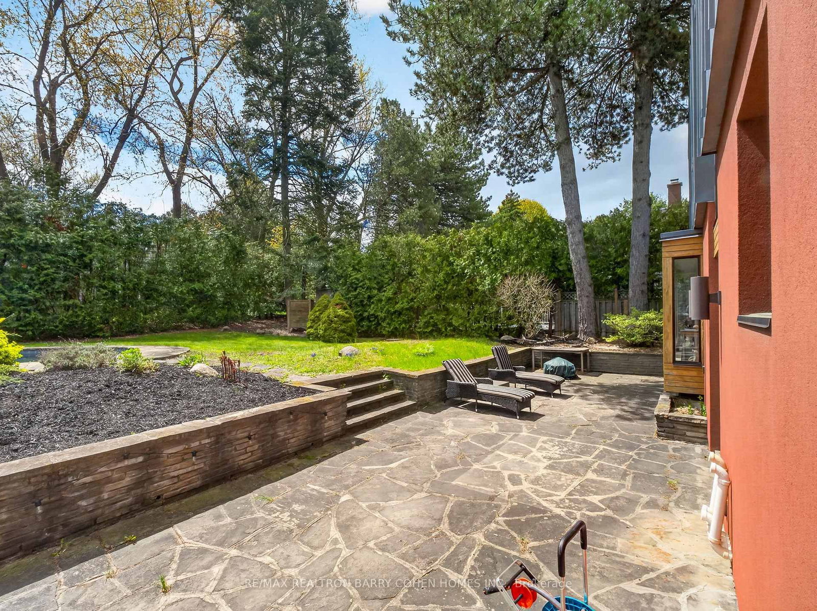 19 Saintfield Avenue • Toronto, ON photo 31