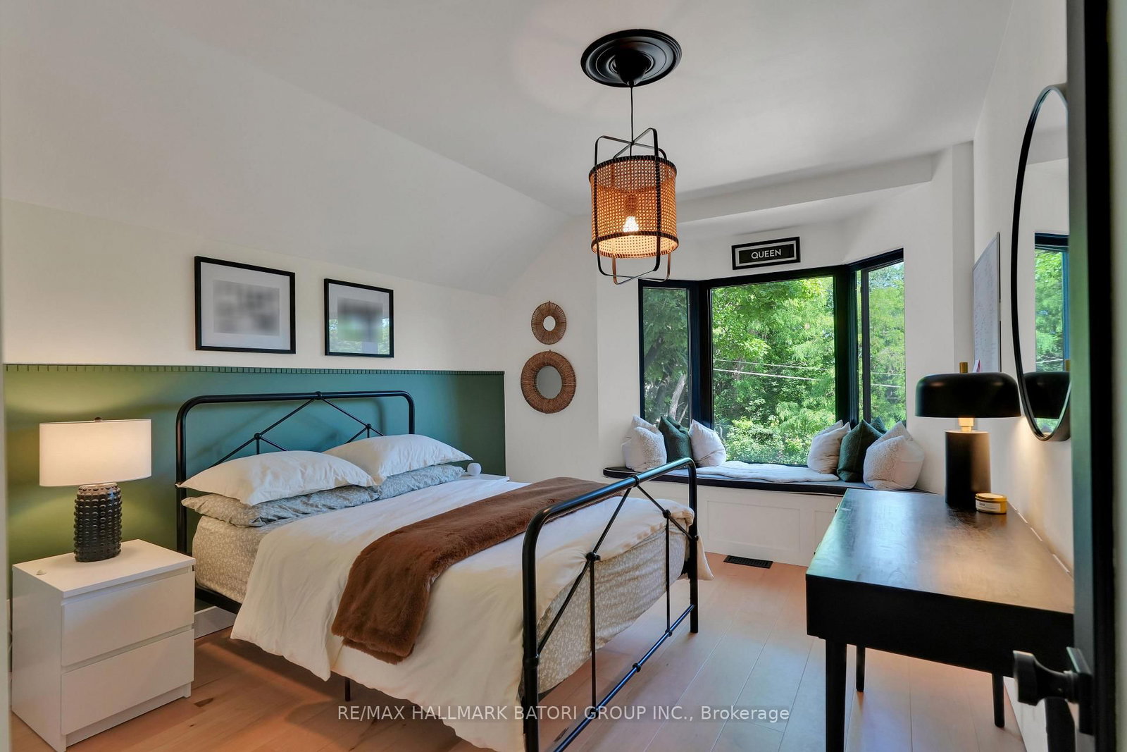 255 Blythwood Road • Toronto, ON photo 18