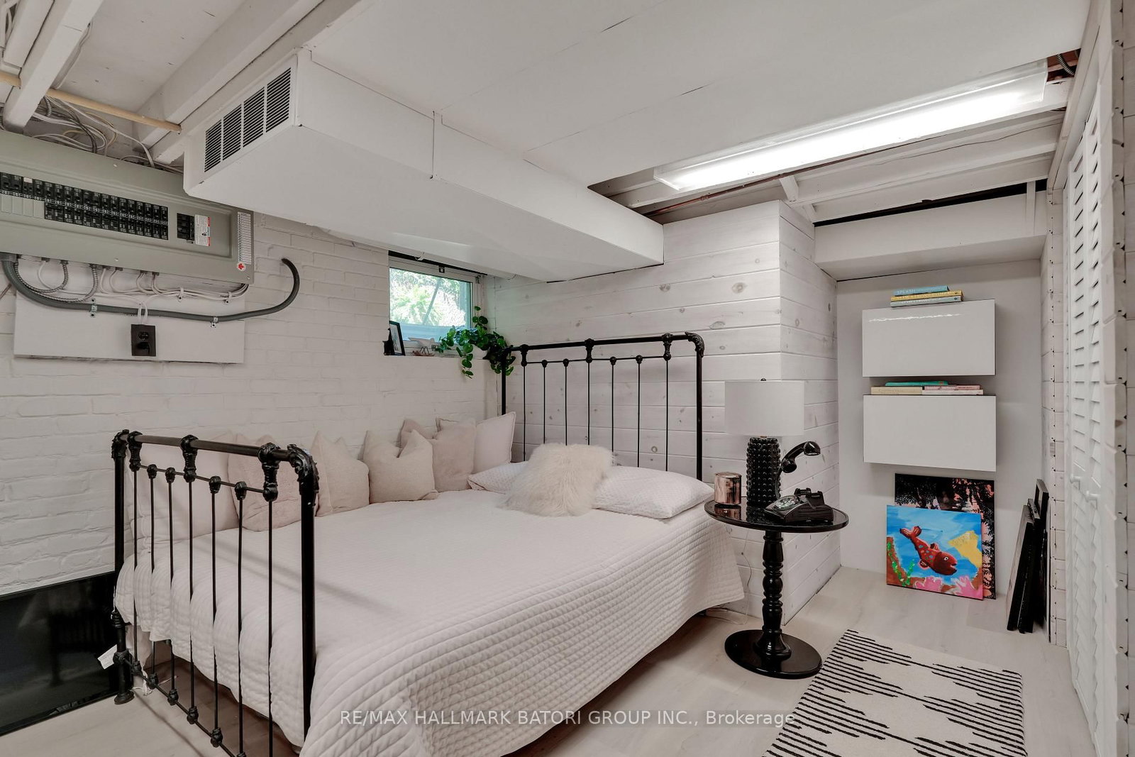 255 Blythwood Road • Toronto, ON photo 25