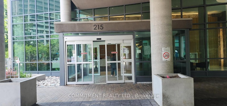 #215 - 215 Fort York Boulevard
